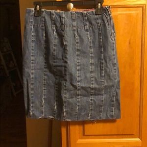 Tommy Hilfiger women denim skirt size 4